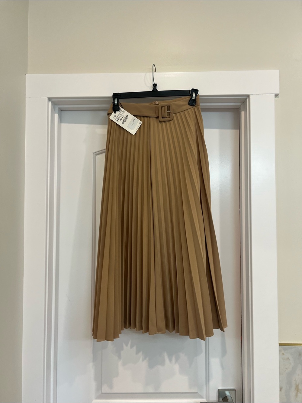 Zara Camel Pleated Midi Skirt with Belt